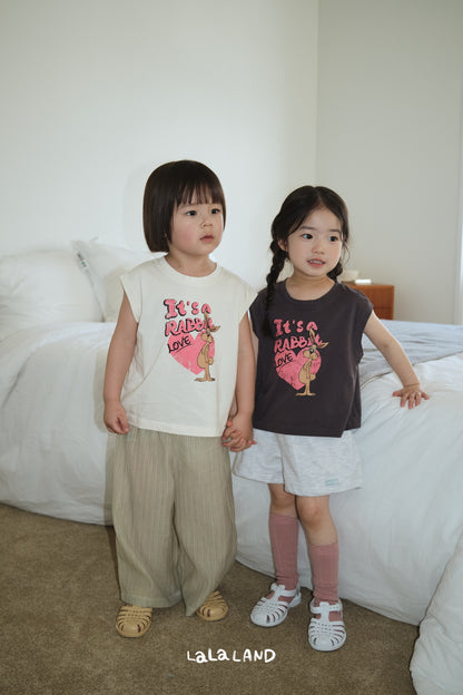 [PRE-ORDER] Love Rabbit Sleeveless T-Shirts