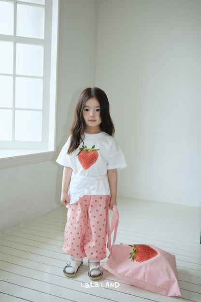 [PRE-ORDER] Berry Apple T-Shirts (Mom & Dad Couple)