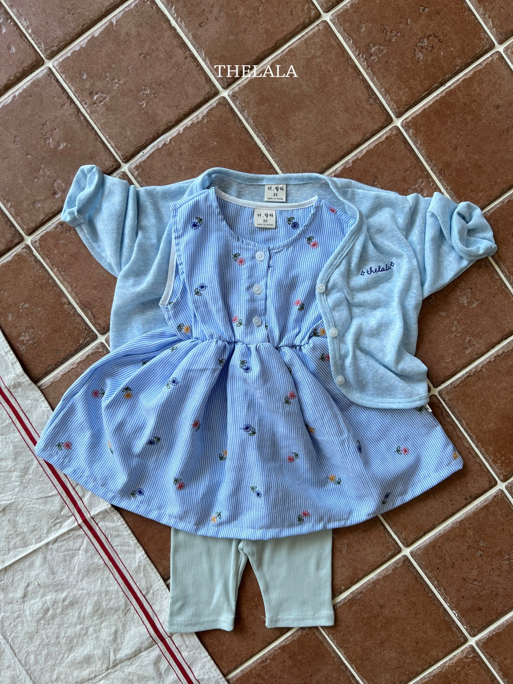 [PRE-ORDER] Rain Floral Dress