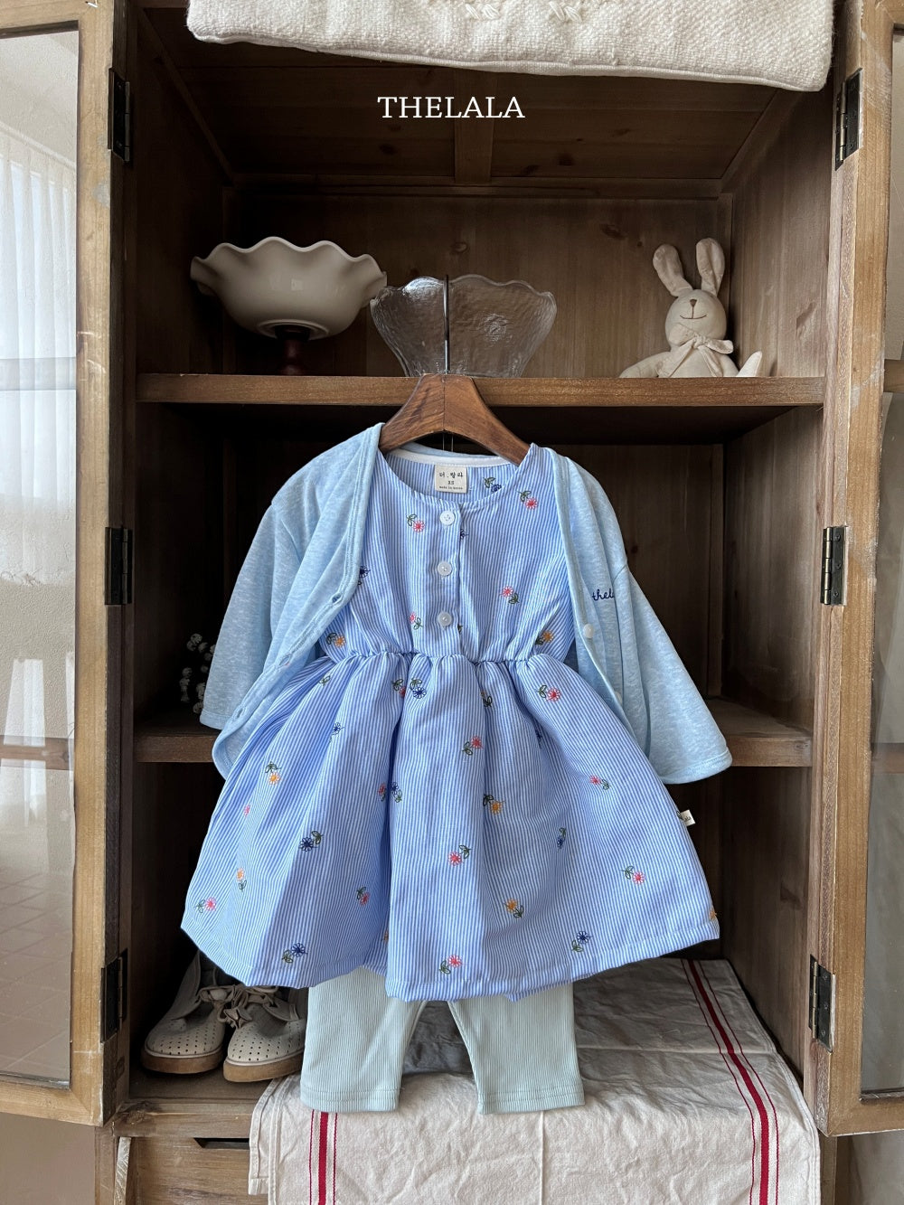 [PRE-ORDER] Rain Floral Dress