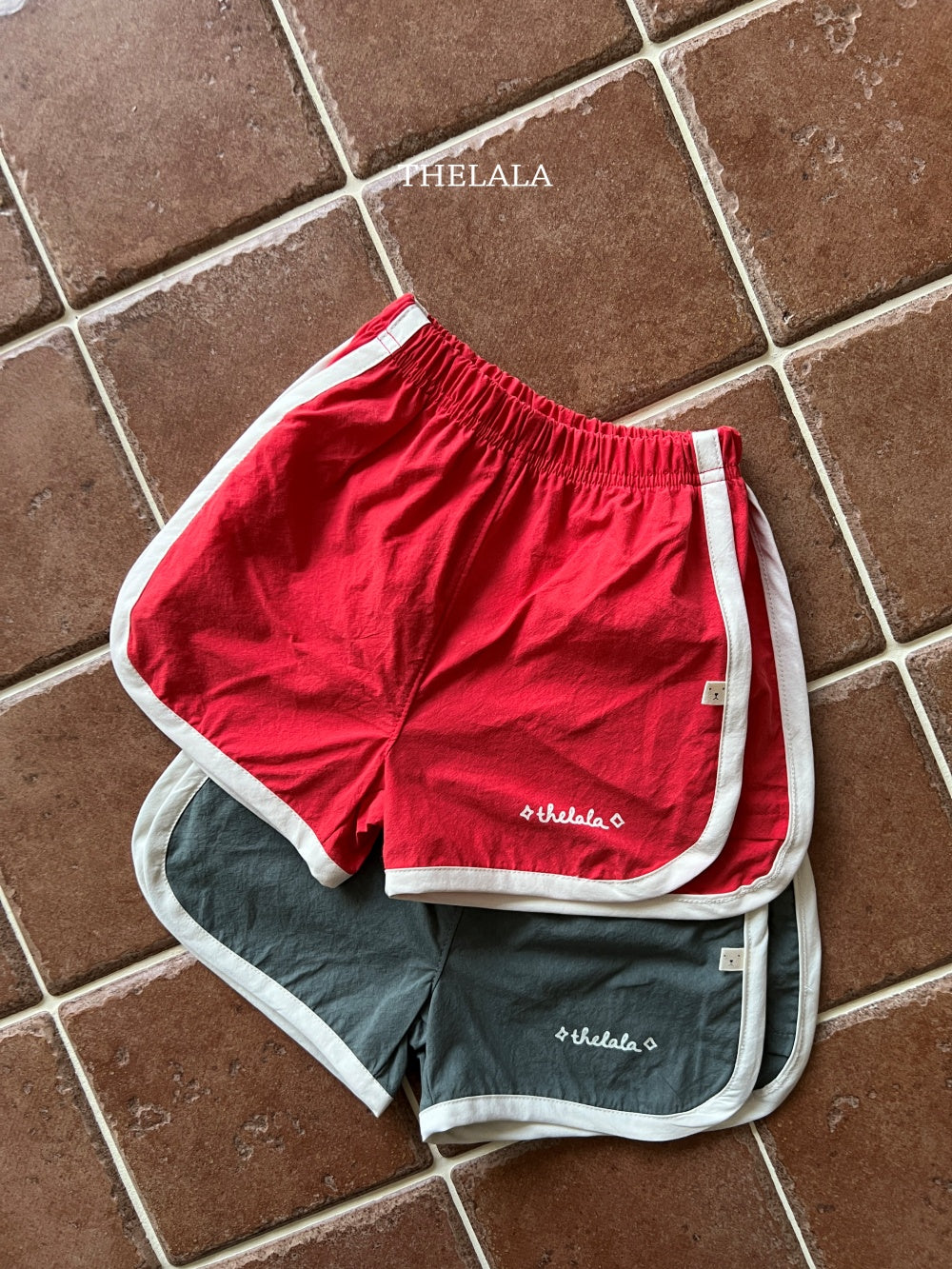 [PRE-ORDER] Red Sun Shorts