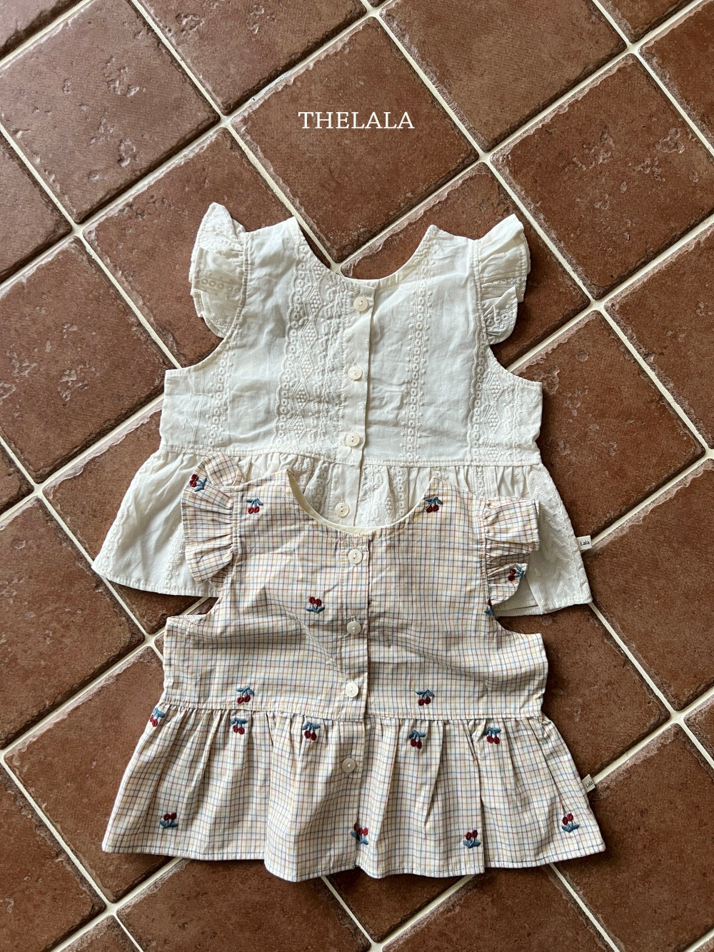 [PRE-ORDER] Cherry Blouse