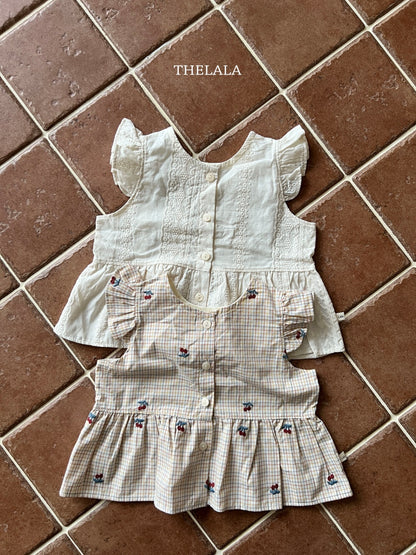 [PRE-ORDER] Cherry Blouse