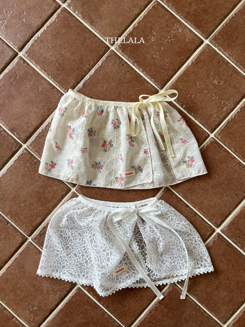 [PRE-ORDER] Heartthob Apron