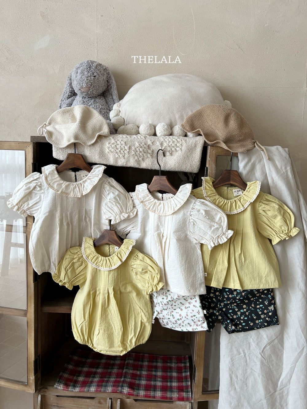 [PRE-ORDER] Lemon Collar Blouse