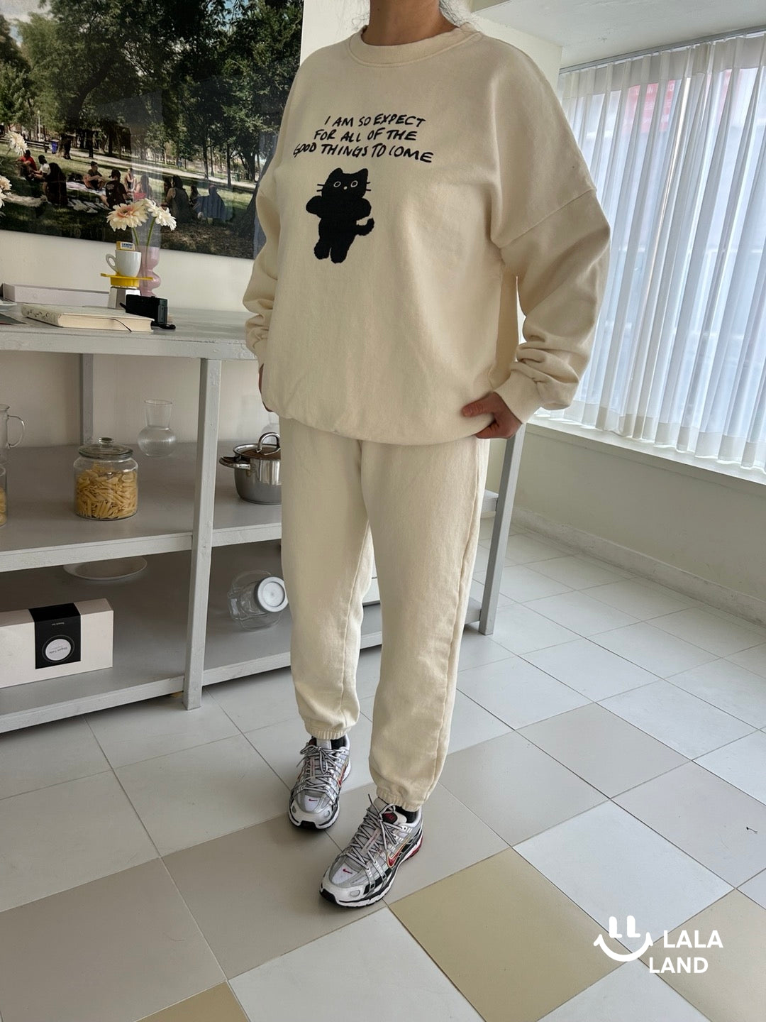 Miu Mom Sweatshirts [Cream]