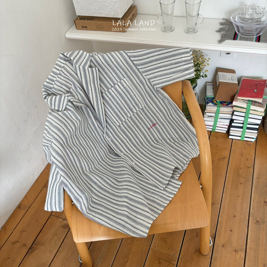 Vertical Stripe Mom Shirts [Navy]