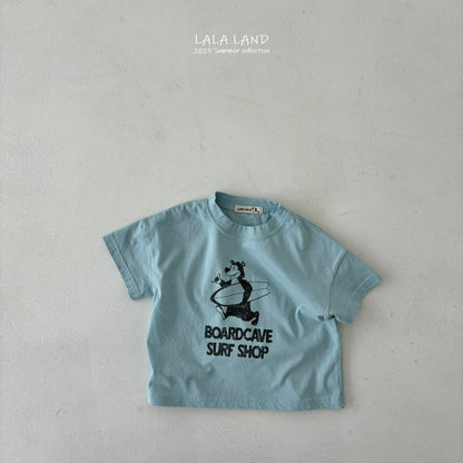 [PRE-ORDER] Surfer Bear T-Shirts (Mom Couple)