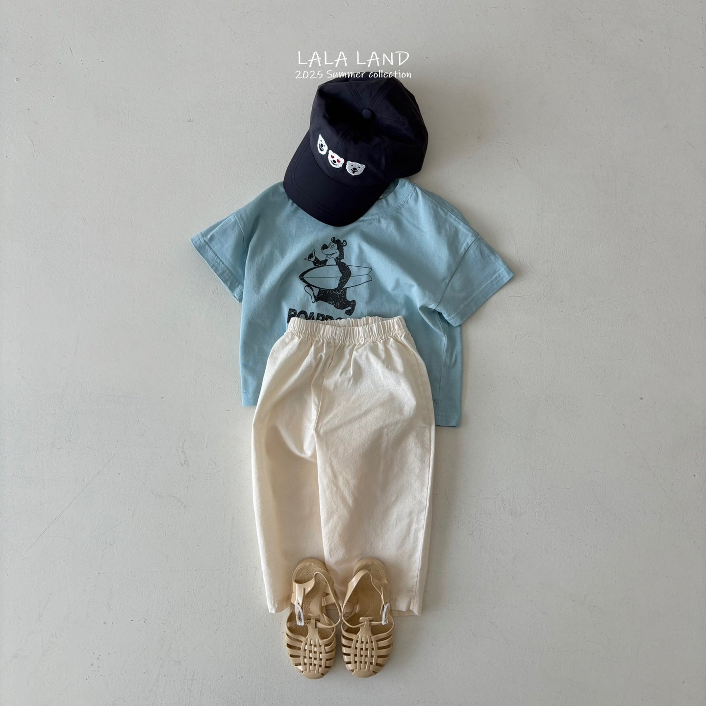 [PRE-ORDER] Surfer Bear T-Shirts (Mom Couple)