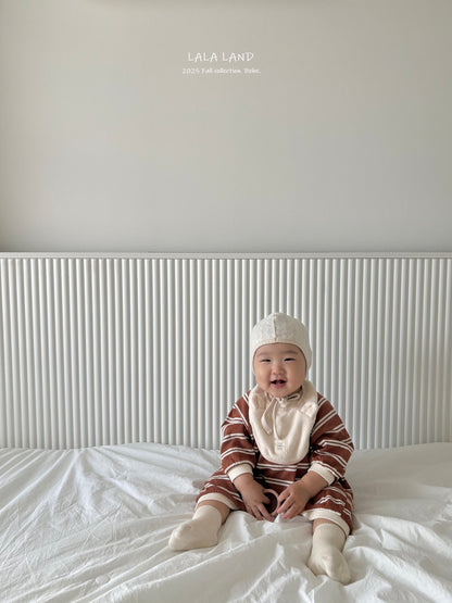 [PRE-ORDER] Bear Bib