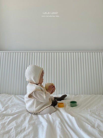 [PRE-ORDER] Cream Chees Baby Cardigan