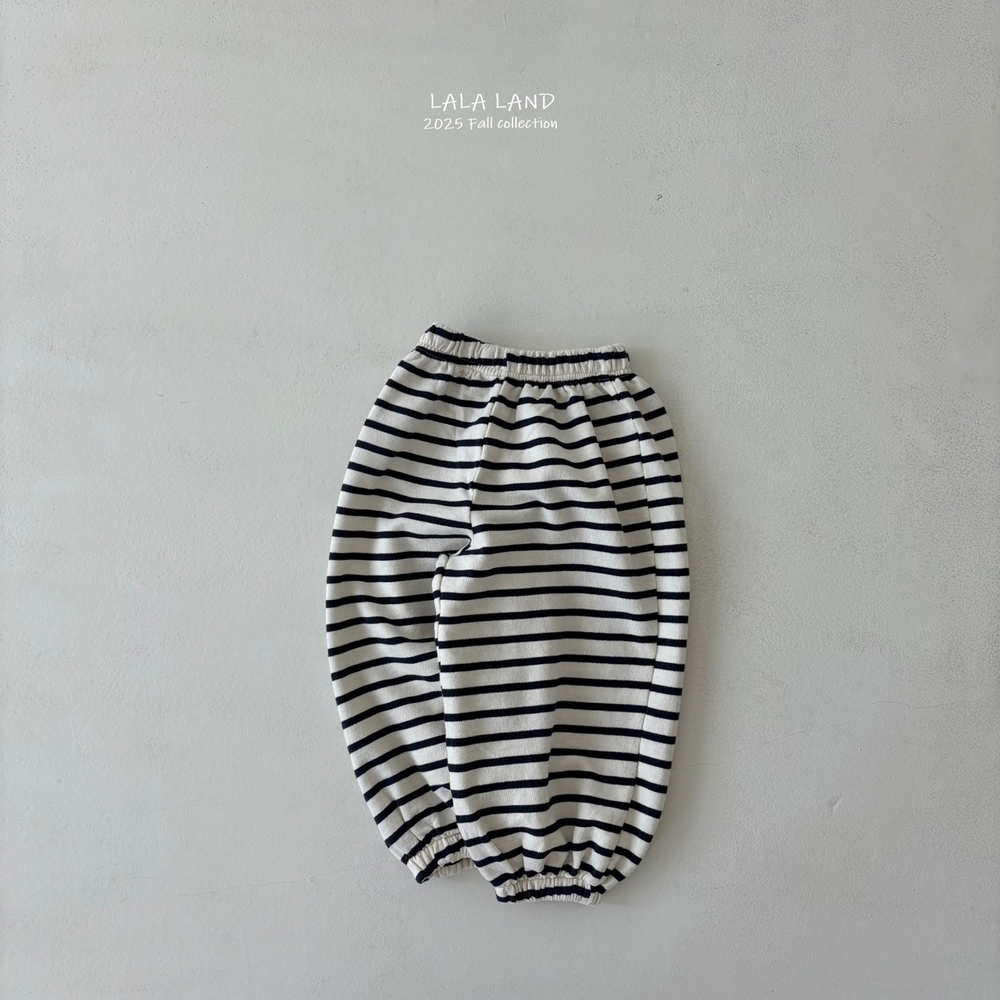 [PRE-ORDER] Willy Stripe Jogger Pants