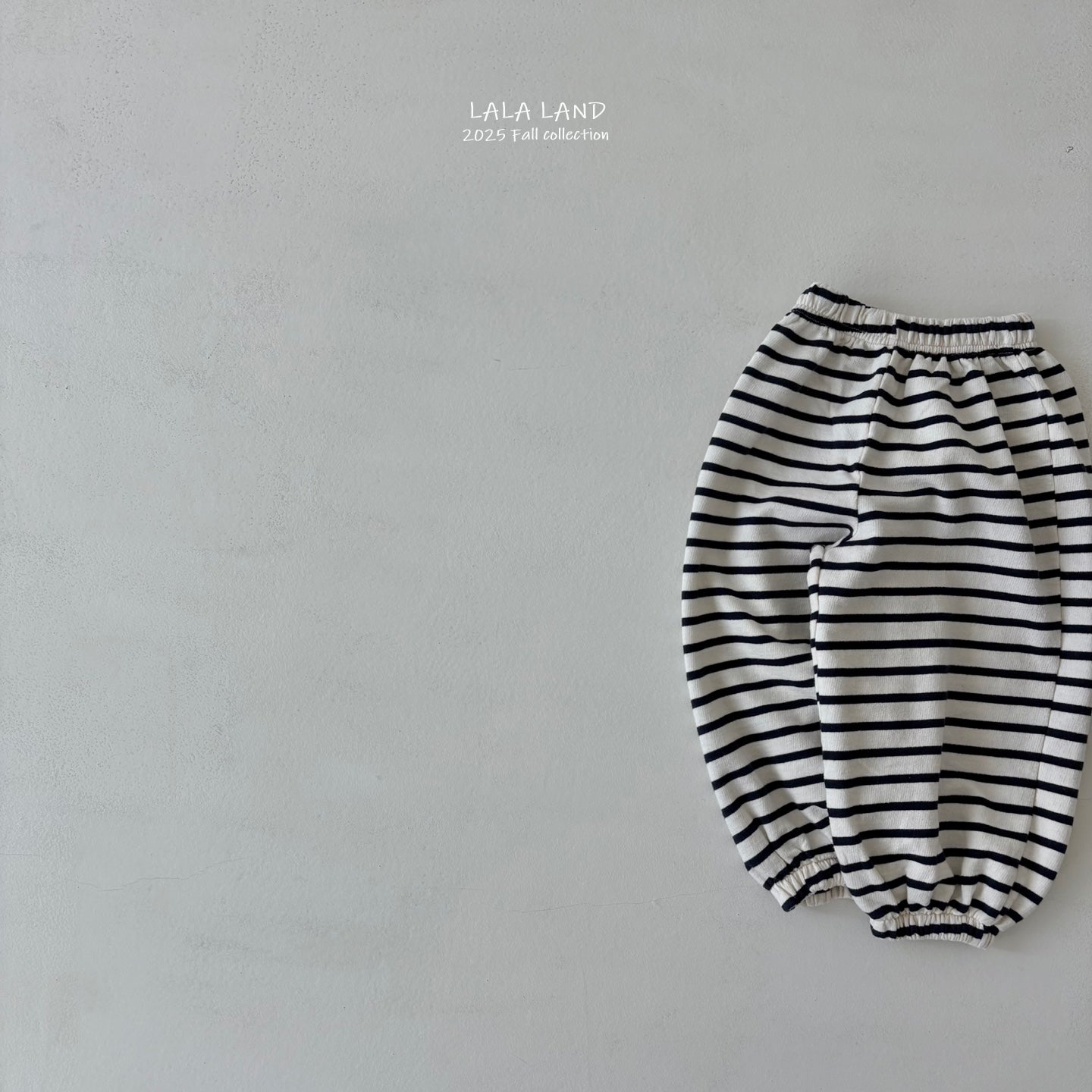 [PRE-ORDER] Willy Stripe Jogger Pants