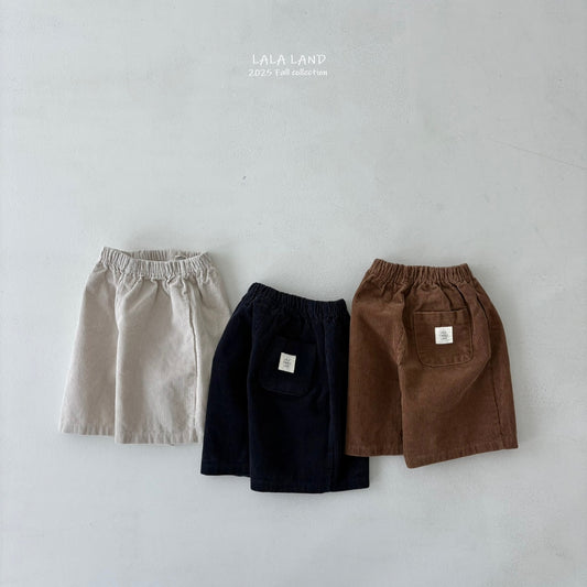[PRE-ORDER] Corduroy Bermuda Pants