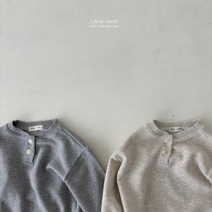 [PRE-ORDER] Button Sweatshirts