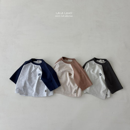 [PRE-ORDER] Heart Raglan T-Shirts