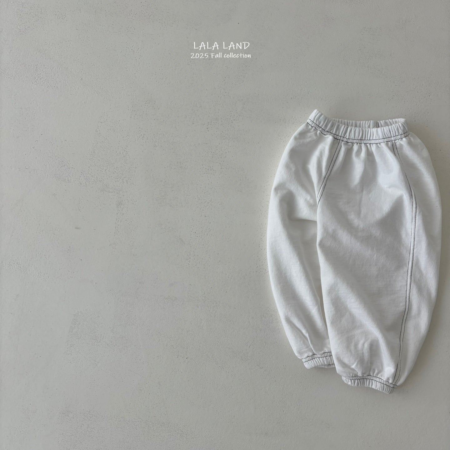 [PRE-ORDER] Black&White Jogger Pants
