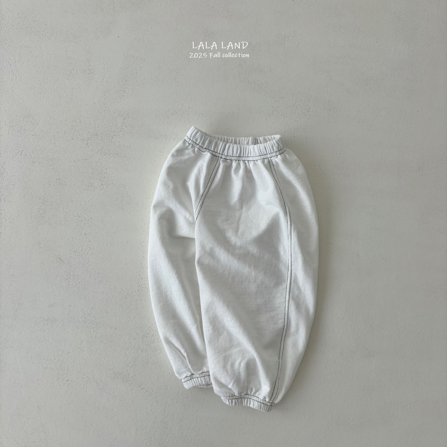 [PRE-ORDER] Black&White Jogger Pants