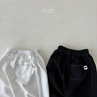 [PRE-ORDER] Black&White Jogger Pants