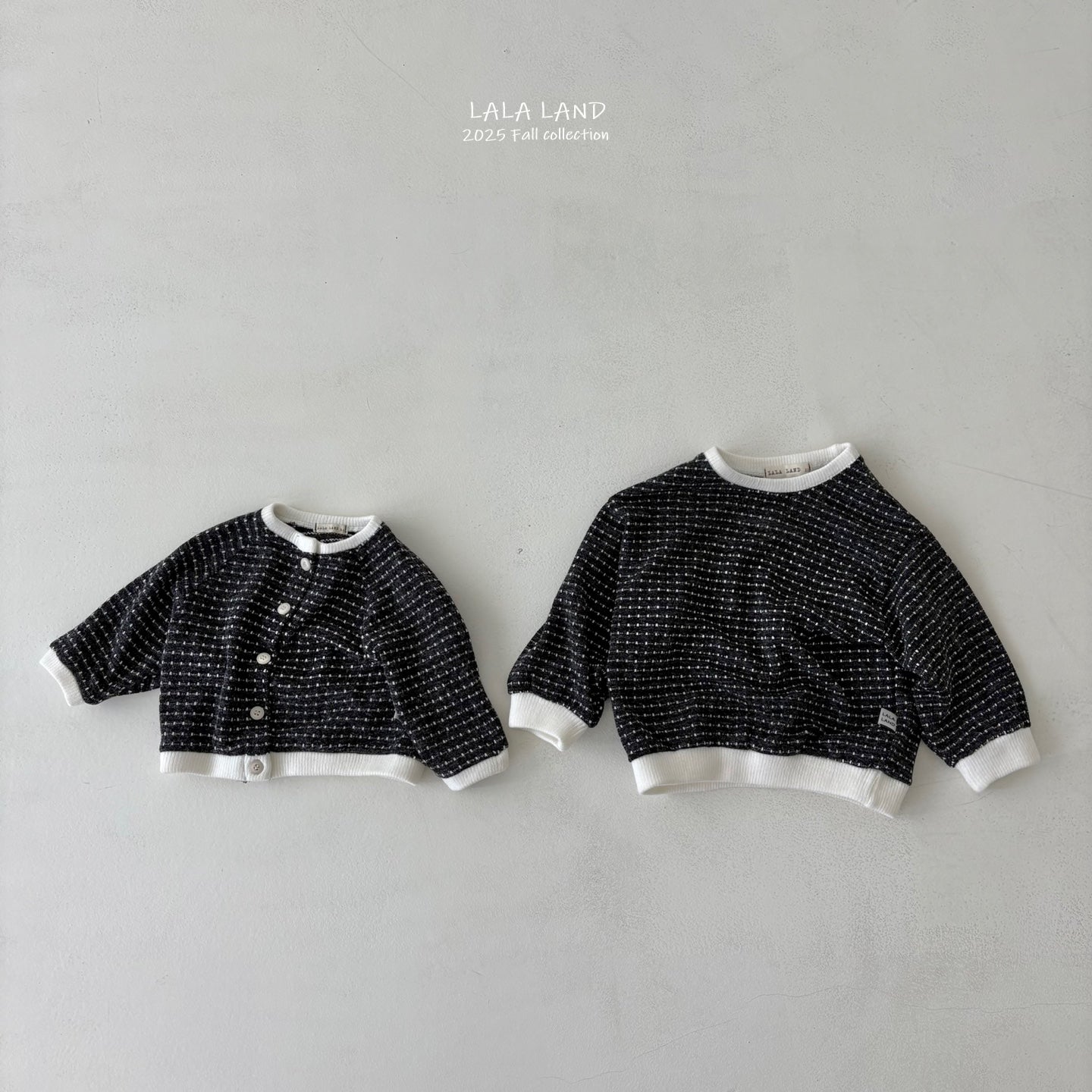 [PRE-ORDER] Dot Dot Knit Sweatshirts