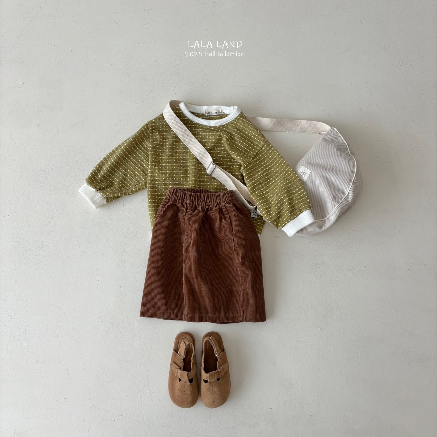 [PRE-ORDER] Dot Dot Knit Sweatshirts