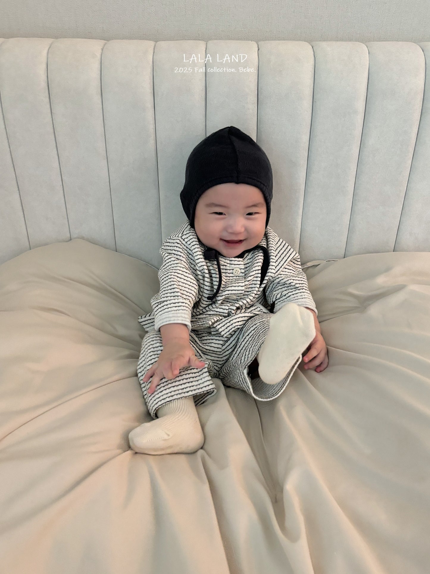 [PRE-ORDER] Cream Chees Baby Cardigan