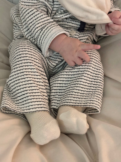 [PRE-ORDER] Cream Chees Baby Cardigan