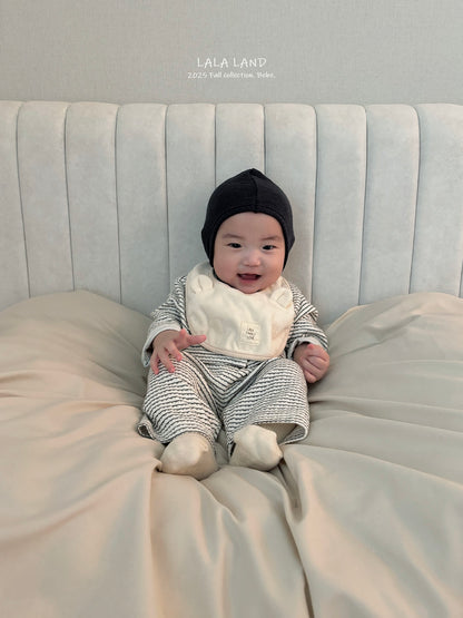 [PRE-ORDER] Bear Bib