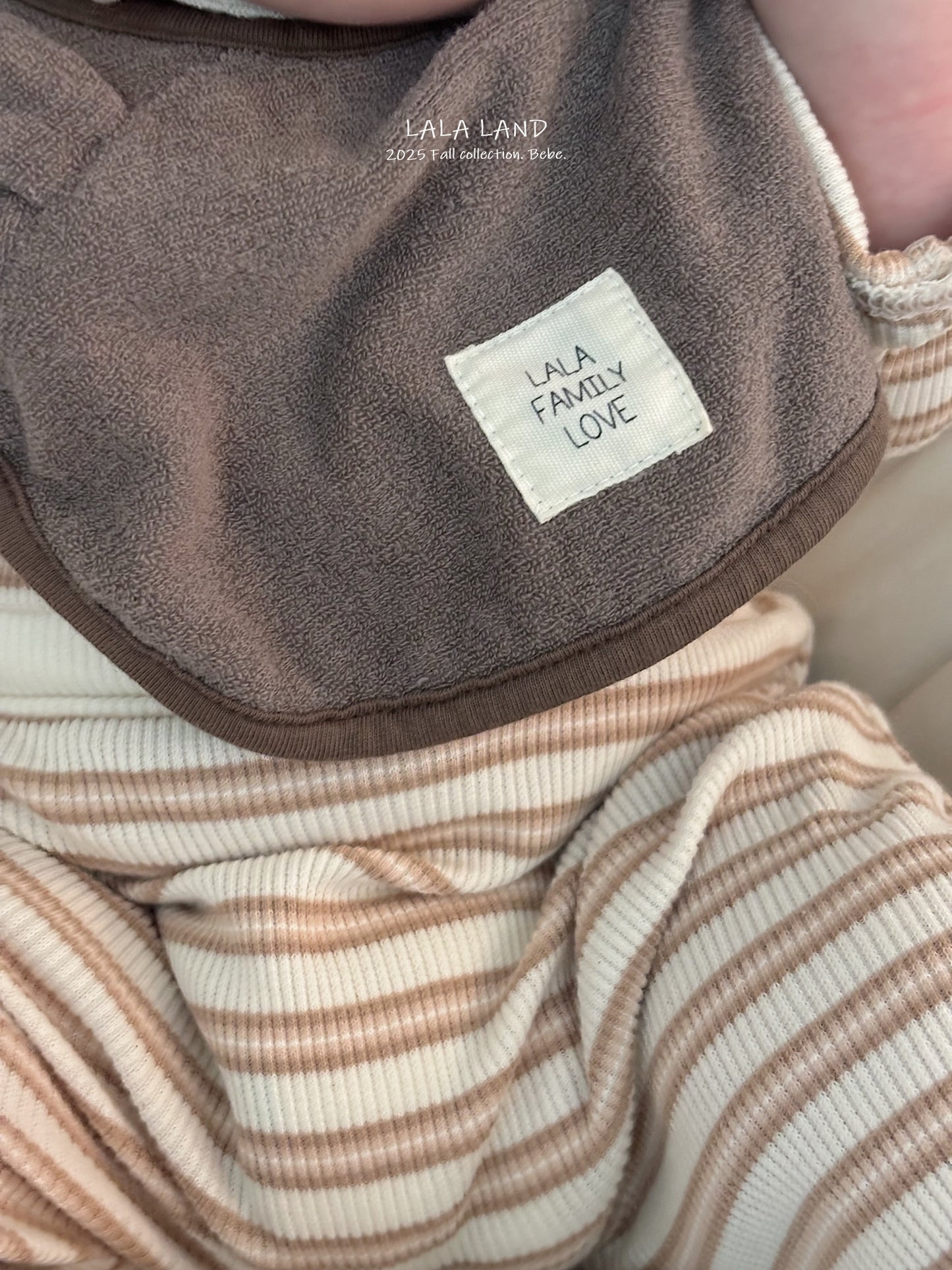 [PRE-ORDER] Bear Bib