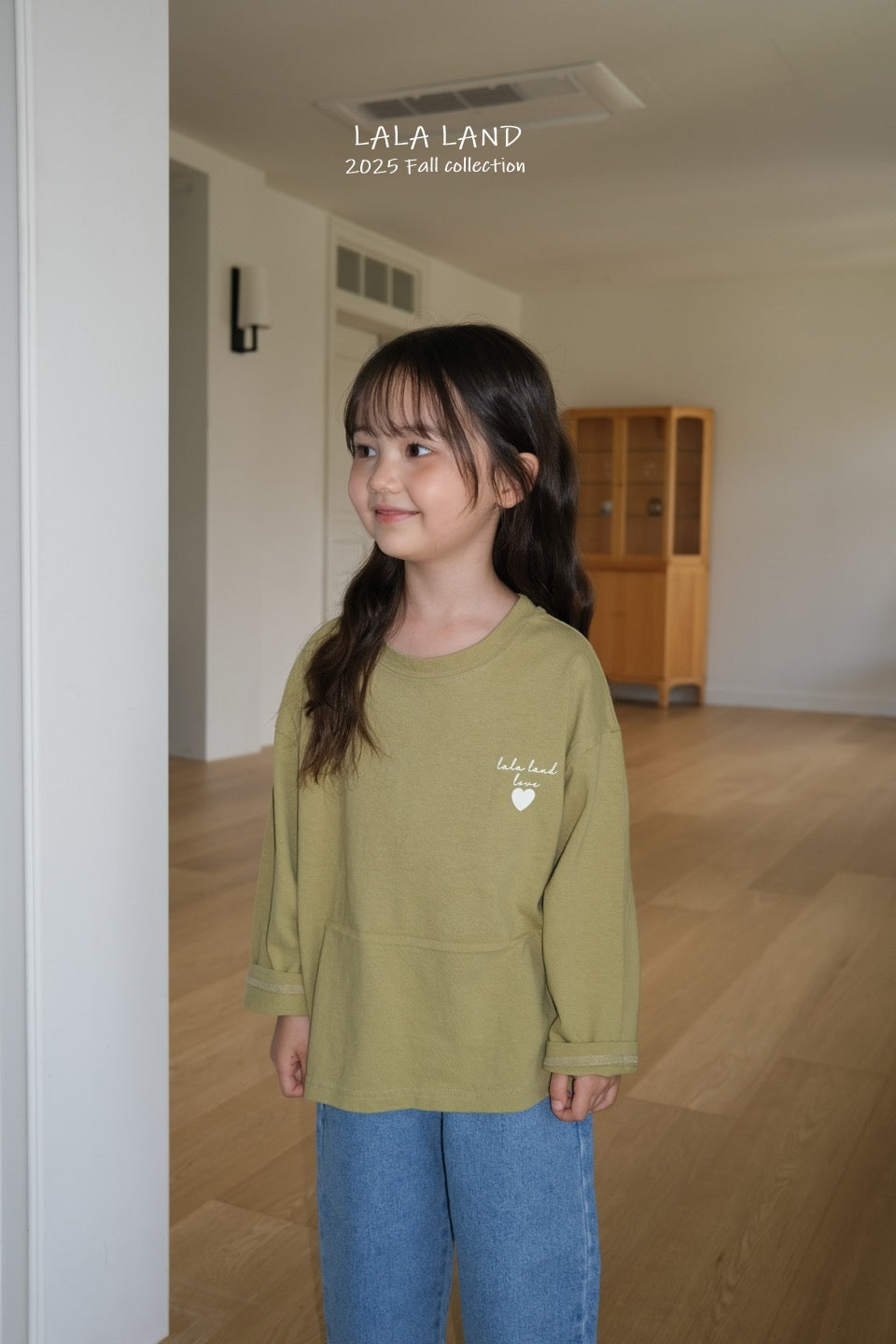 [PRE-ORDER] Basic Logo T-Shirts