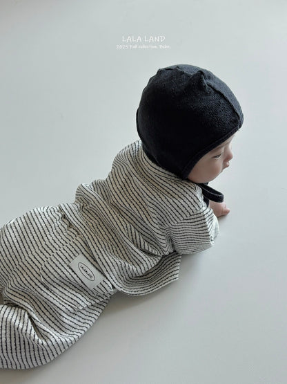 [PRE-ORDER] Cream Chees Baby Cardigan
