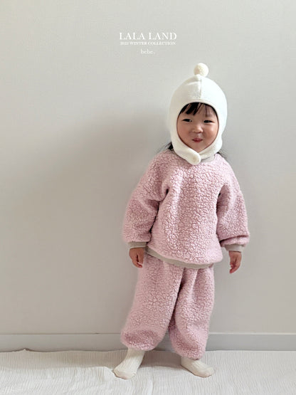 [PRE-ORDER] Pom Pom Bonnet