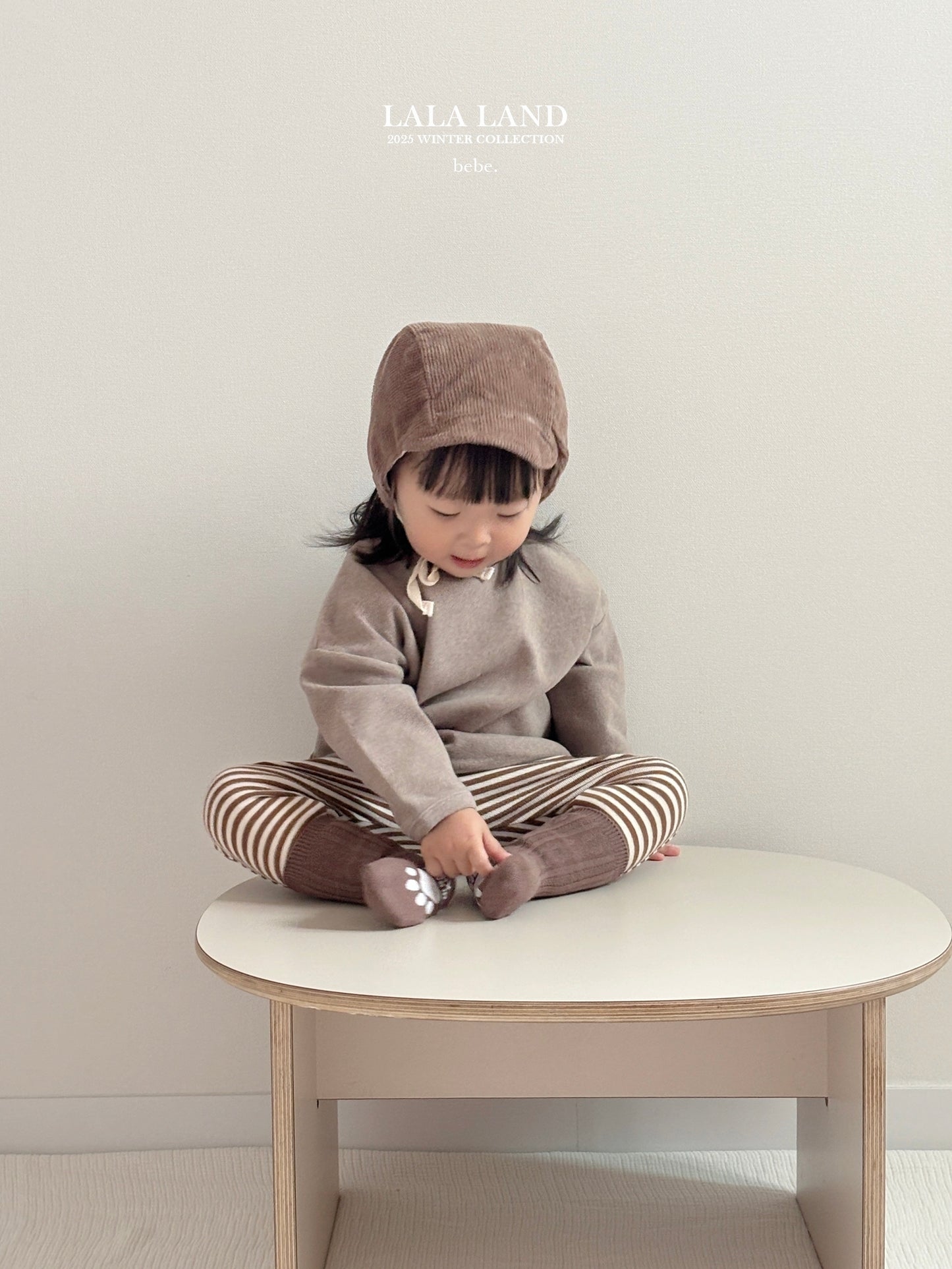 [PRE-ORDER] Corduroy Fleece Bonnet