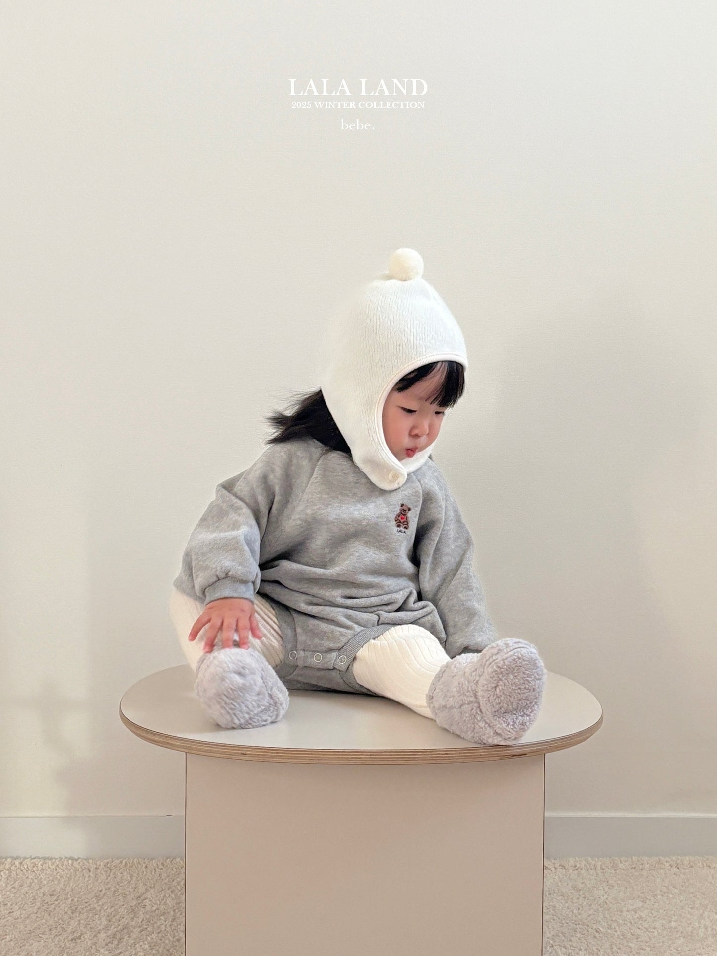 [PRE-ORDER] Bear Raglan Body Suit