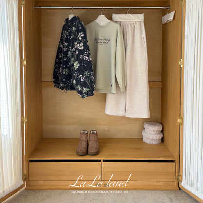 [PRE-ORDER] Lala Family T-Shirts (Mom Couple)