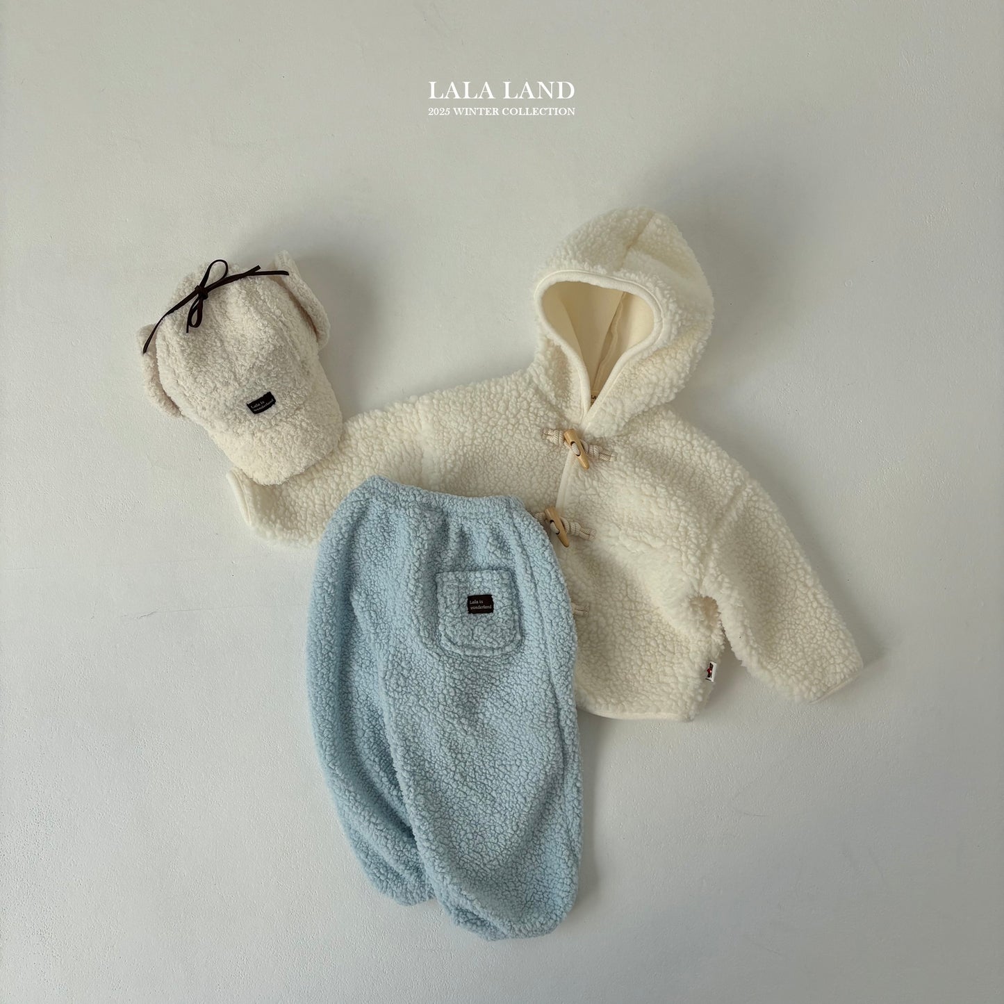 [PRE-ORDER] Bear Hoodie Coat