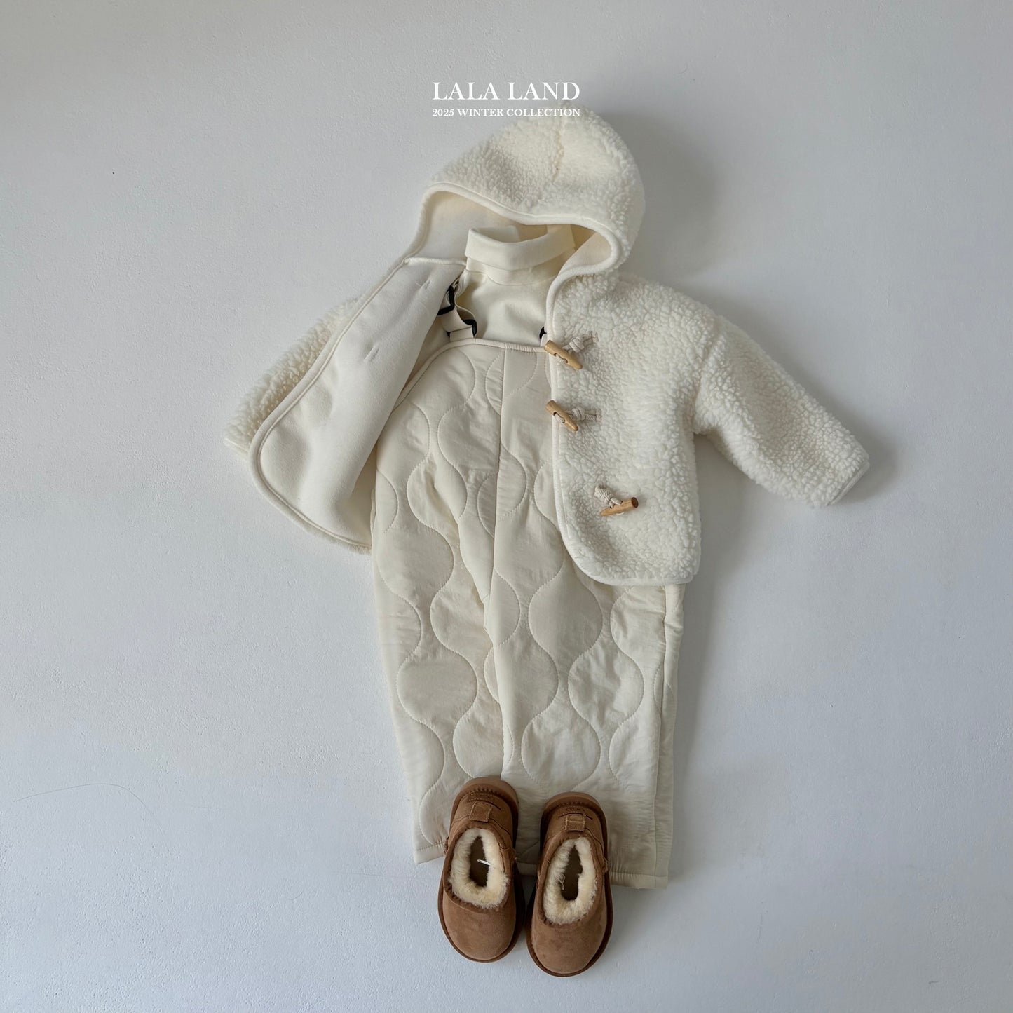 [PRE-ORDER] Bear Hoodie Coat