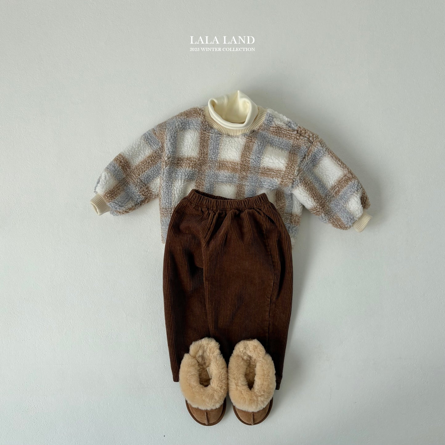 [PRE-ORDER] Sherpa Pattern Sweatshirts