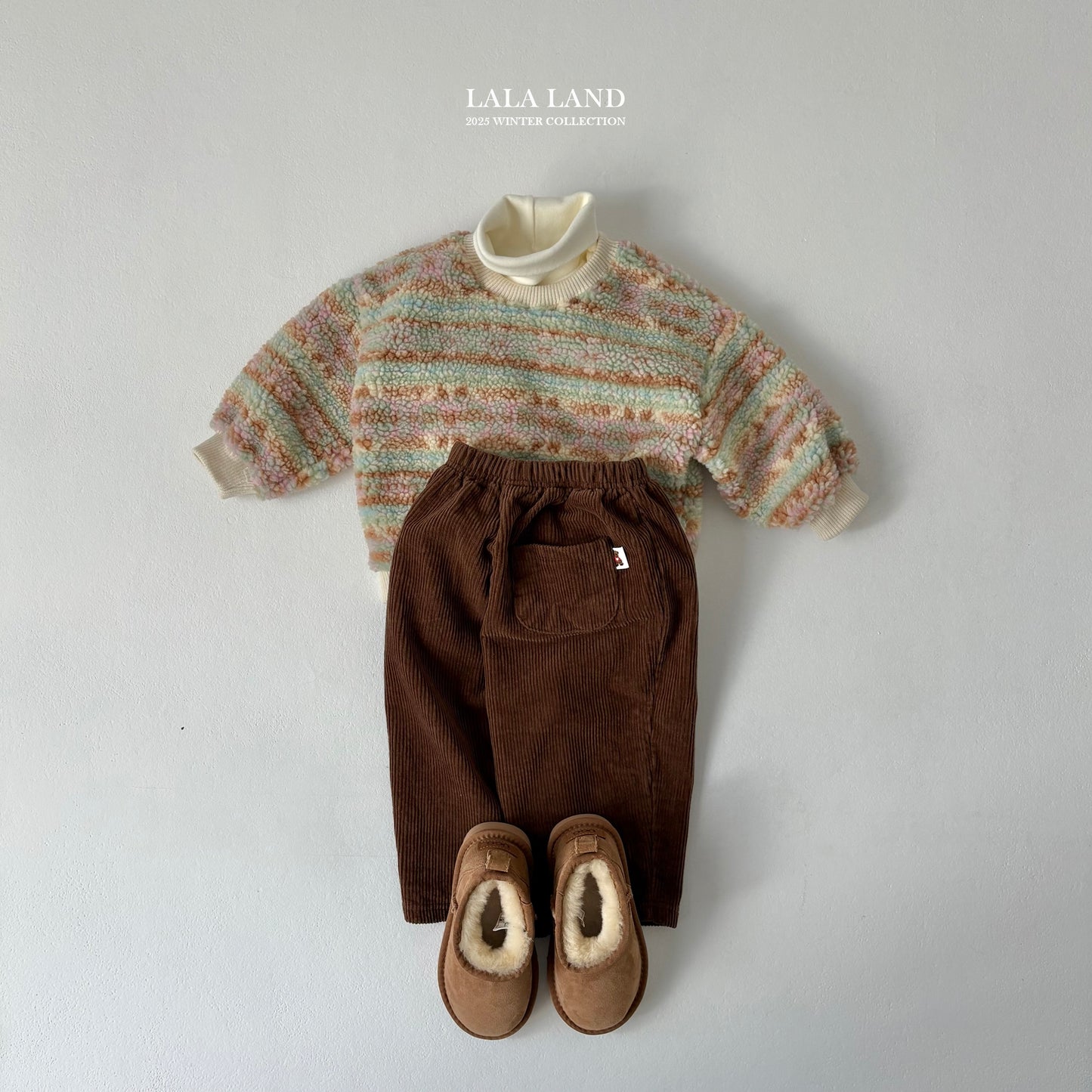 [PRE-ORDER] Sherpa Pattern Sweatshirts