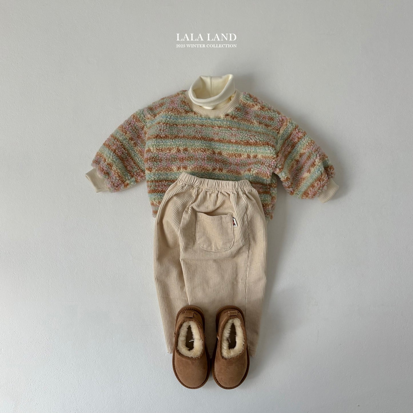 [PRE-ORDER] Sherpa Pattern Sweatshirts