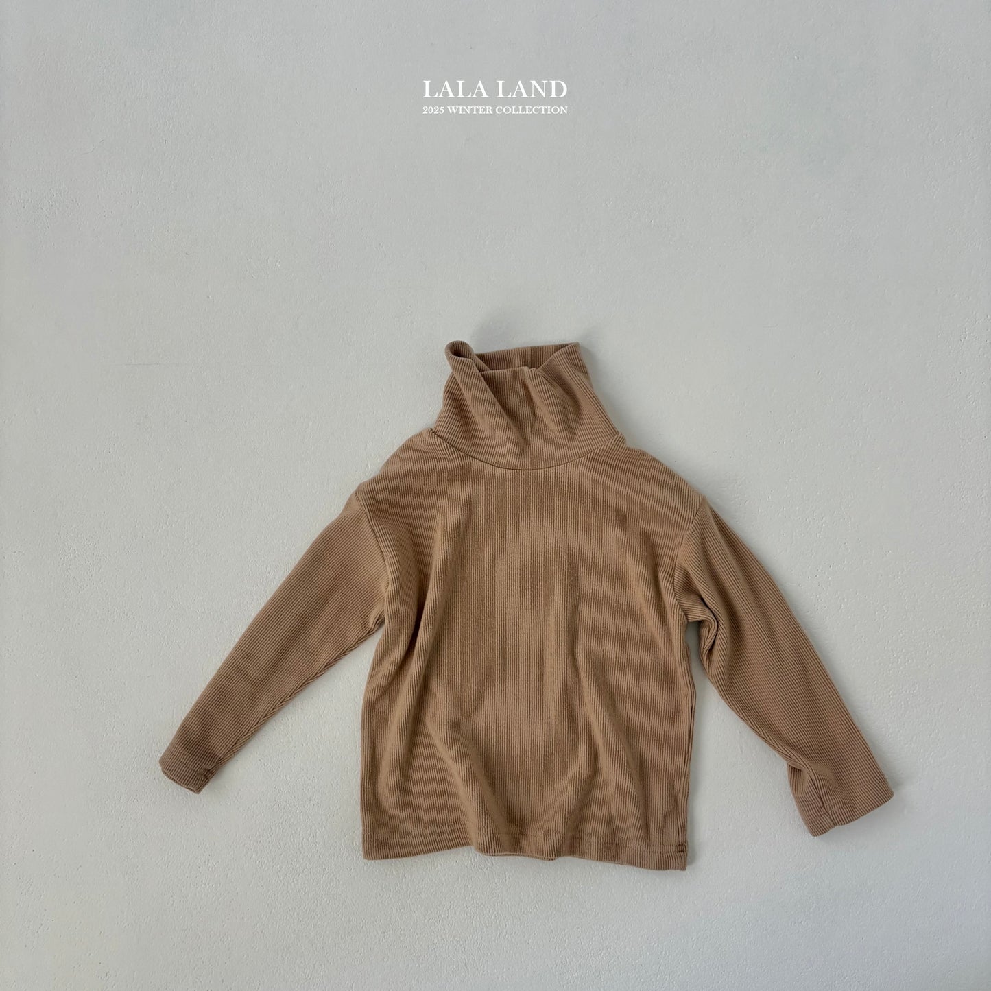 [PRE-ORDER] Inner Turtleneck T-Shirts