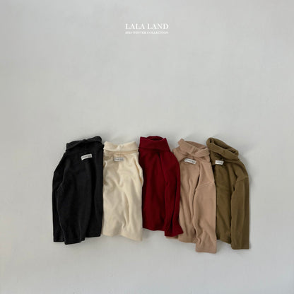 [PRE-ORDER] Inner Turtleneck T-Shirts