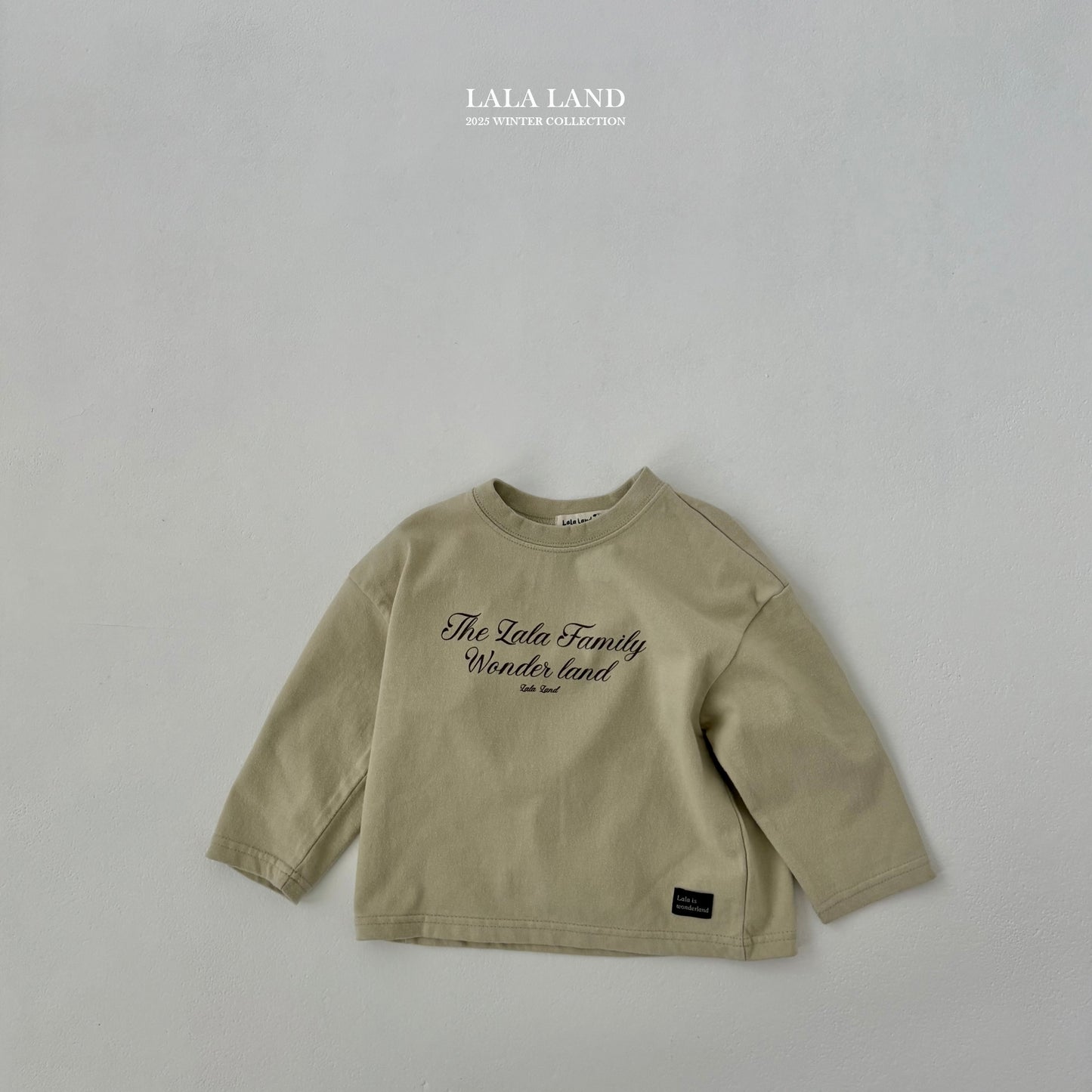 [PRE-ORDER] Lala Family T-Shirts (Mom Couple)