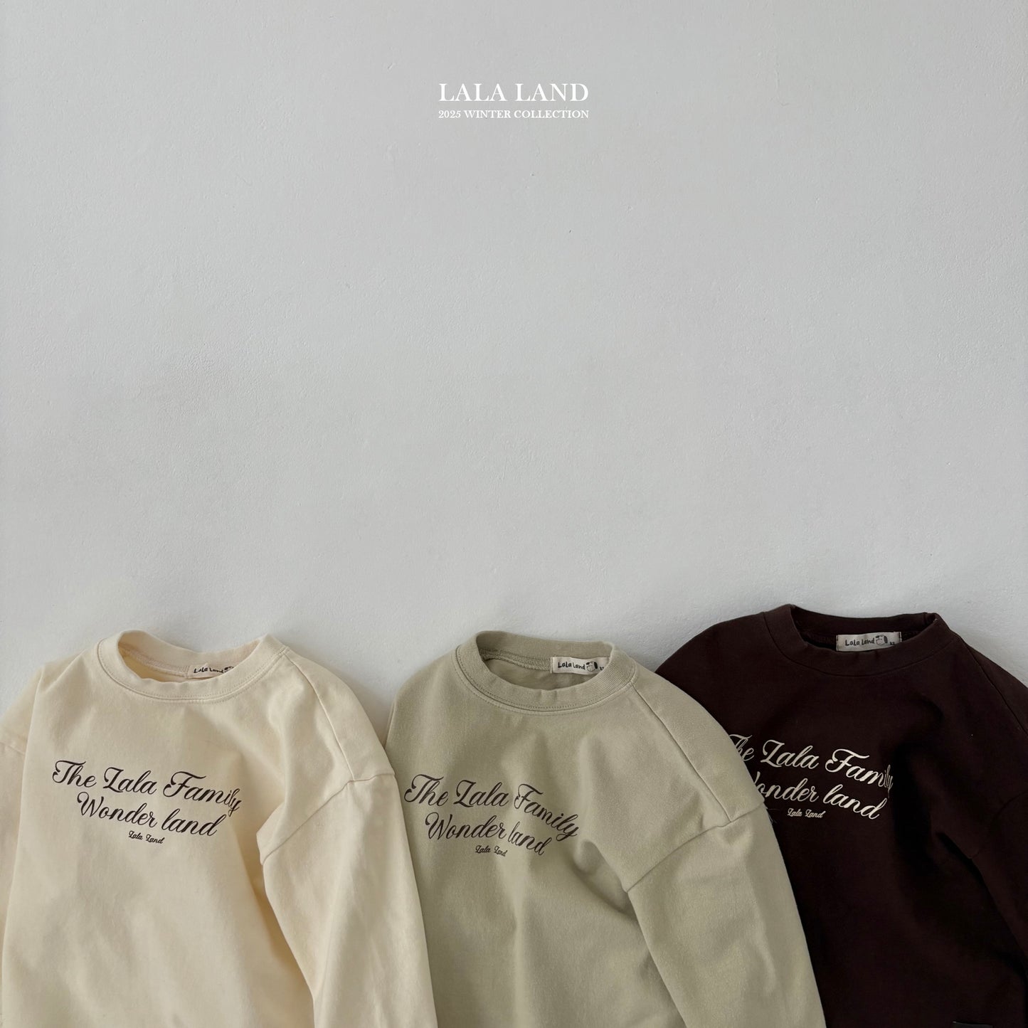 [PRE-ORDER] Lala Family T-Shirts (Mom Couple)