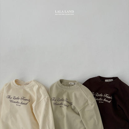 [PRE-ORDER] Lala Family T-Shirts (Mom Couple)