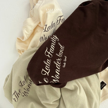 [PRE-ORDER] Lala Family T-Shirts (Mom Couple)