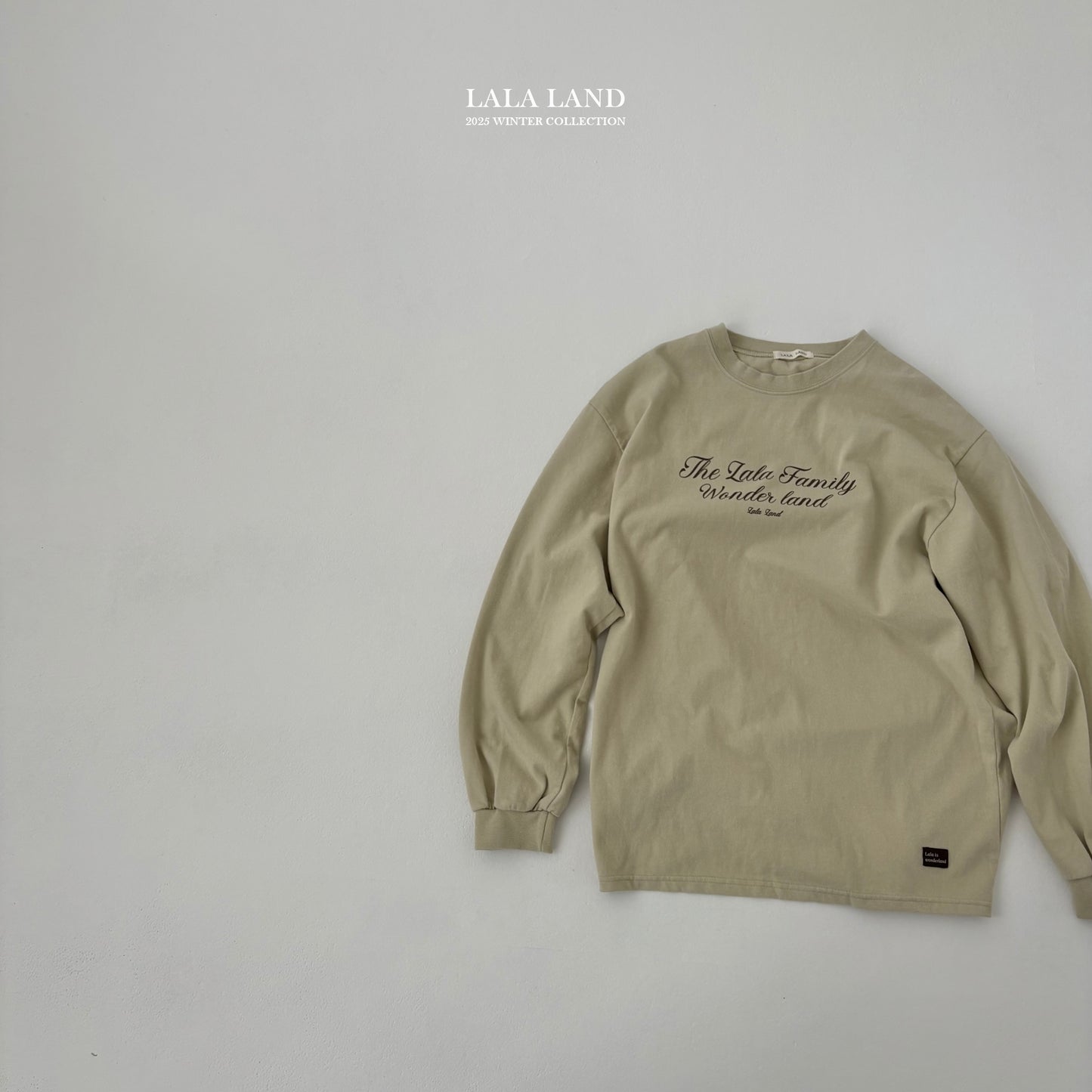 [PRE-ORDER] Lala Family T-Shirts (Mom Couple)