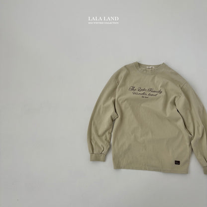 [PRE-ORDER] Lala Family T-Shirts (Mom Couple)