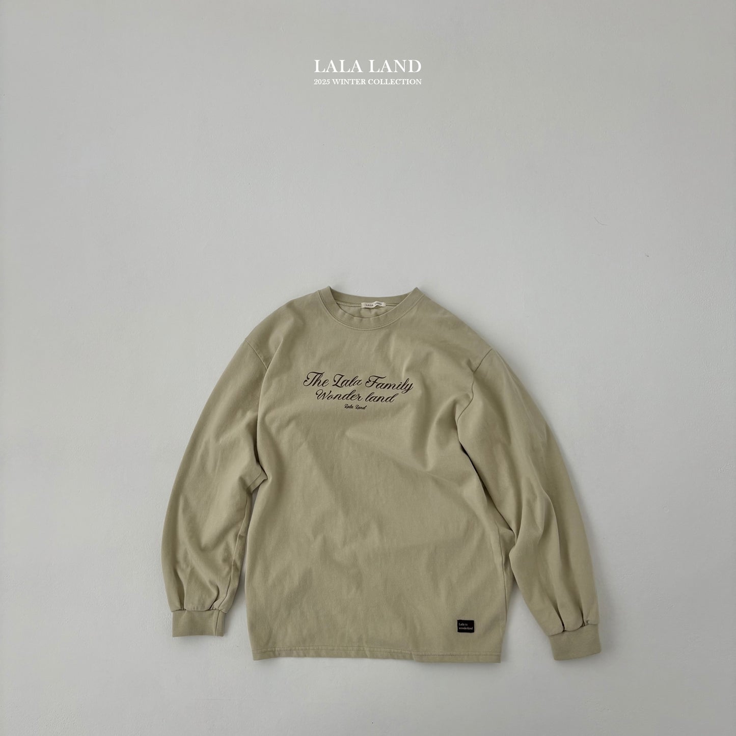 [PRE-ORDER] Lala Family T-Shirts (Mom Couple)