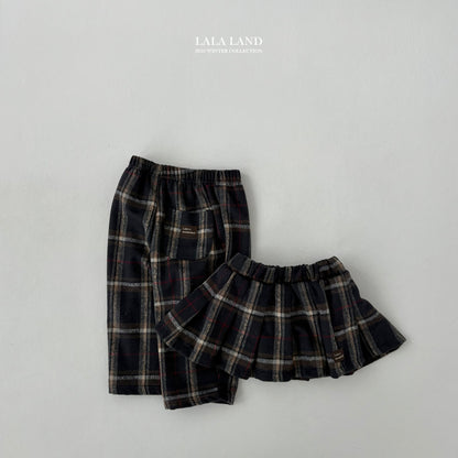 [PRE-ORDER] Baguette Check Skirts